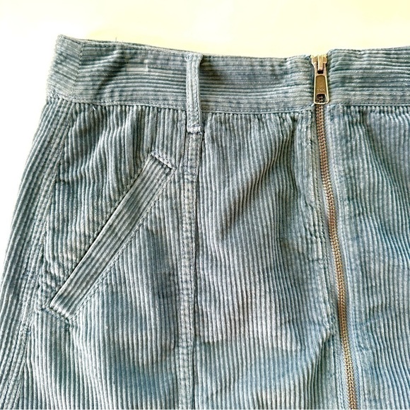 American Eagle high-rise a-line  mini skirt, in 💯 cotton corduroy - Picture 5 of 11